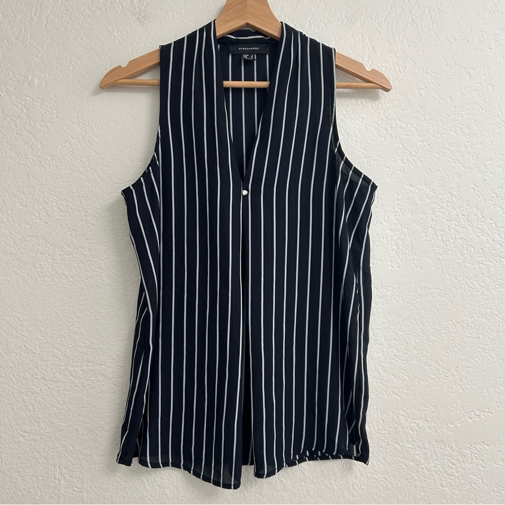 Atmosphere Black & White Vertical Stripe Sleeveless Blouse Size US4 V Neck